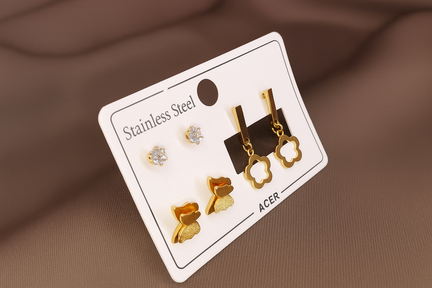 Üçlü Küpe Seti – Parlak Paslanmaz Çelik, Zarafet ve Işıltı Bir Arada